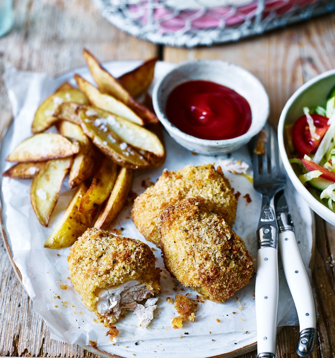 Cajun crispy chicken and wedges