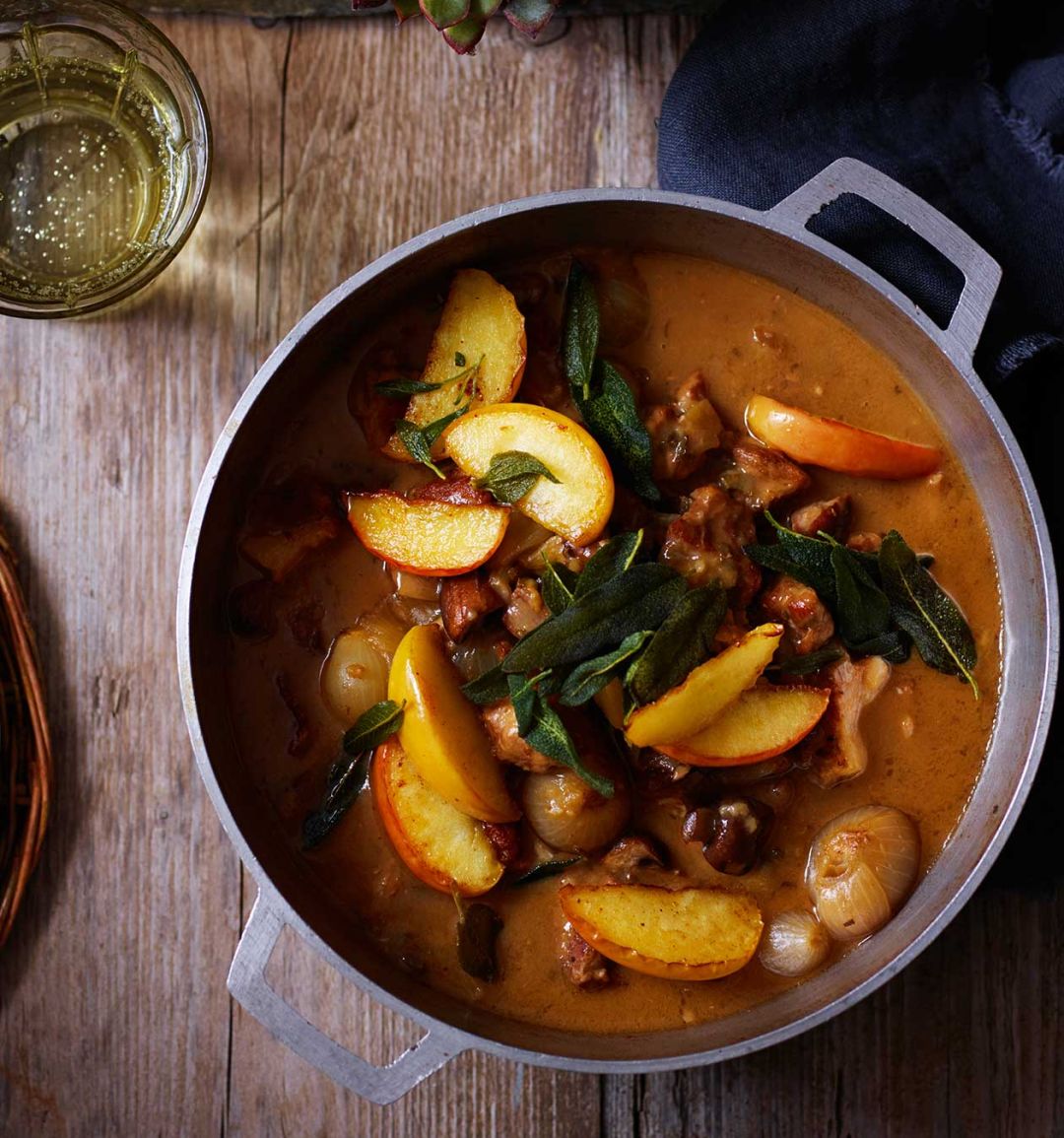 Somerset pork with apples and cider