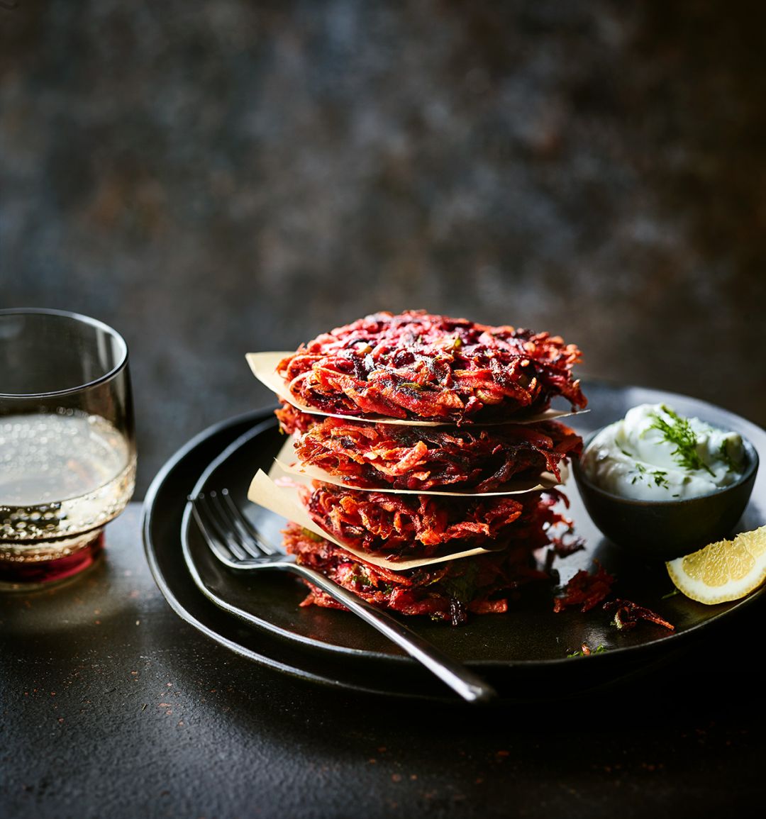 Beetroot and dill fritters with yogurt sauce
