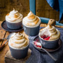 Dessert: plum meringue pots