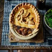 Braised Chinese beef pie