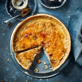 Christmas-spice crème brûlée tart