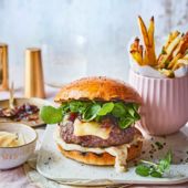 Venison burgers with mustard fries
