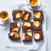 Creme Egg brownies 