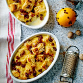 Brandy and date panettone butter puddings