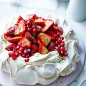 Strawberry Daiquiri pavlova