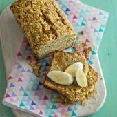 Banana and peanut crumble loaf 