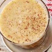 Apricot and almond shake