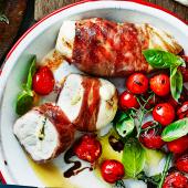 Parma ham and mozzarella chicken pockets