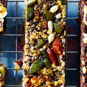 SEPTEMBER DON'T PUBLISH Super seed protein bar