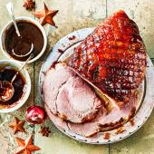 Mulled sloe gin and plum ham