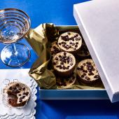 Peanut and chocolate cheesecakes