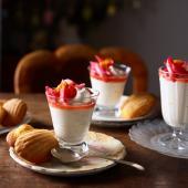 Rhubarb, orange and cinnamon pots