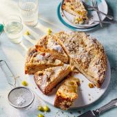 Gooseberry crumble cake