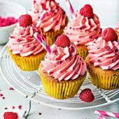 Raspberry lemonade cupcakes