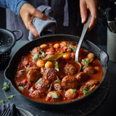 Speedy beef stifado