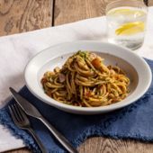 Sponsored: Garlic butter pasta with oyster sauce