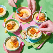 Ricotta cheesecakes with roast apricots