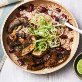Jerk mushrooms with rice and peas