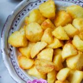 Seriously crunchy roast potatoes 