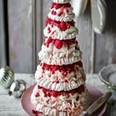 Jewelled pavlova tower