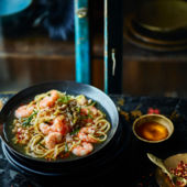 Noodles with chicken and prawns