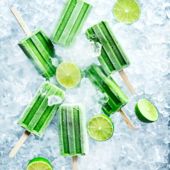 Green smoothie lollies