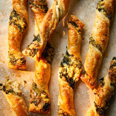 Spanakopita cheese twists
