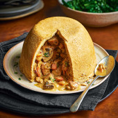 Coq au vin blanc suet pudding
