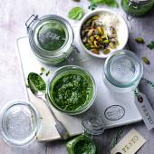 Pistachio pesto