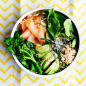 Smoked salmon sushi salad bowl 