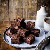 Hazelnut butter swirl brownies 