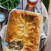 Chicken, herb and golden ale pie