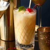Snowball cocktail