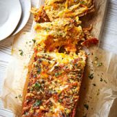 Cheesy garlic pull-apart loaf