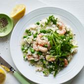 Oven-baked prawn, pea and rocket risotto