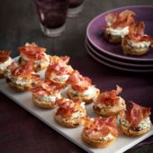 Cheese and pancetta scones with crispy pancetta shards