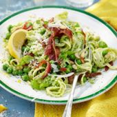 Pea pesto pasta