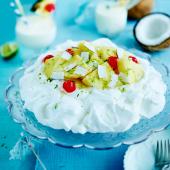 Piña colada pavlova