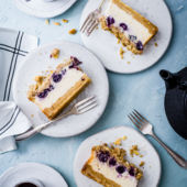 Blueberry cheesecake crumble bars