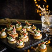 Fig and goat's cheese brioche toasts