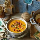 Squash and apple soup with cider