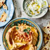 Tzatziki, houmous and pitta