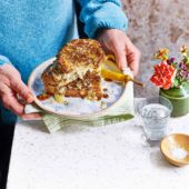 Caramelised honey, za'atar and cheese toastie