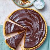Salted millionaire's tart