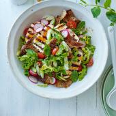 Halloumi fattoush salad