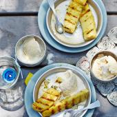 Barbecued pineapple with lime syrup 