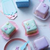 Lemon and almond fondant fancies