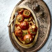 Baked stuffed onions