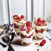 White chocolate and raspberry amaretti cheesecake pots